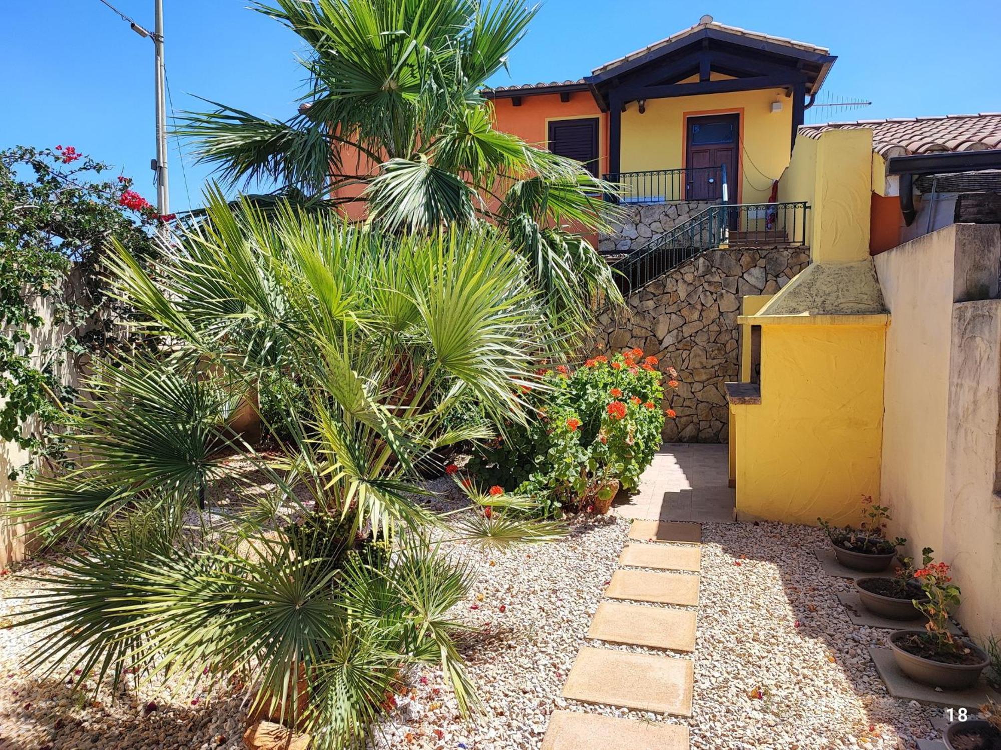Il Fenicottero 2 Apartment Masainas Bagian luar foto