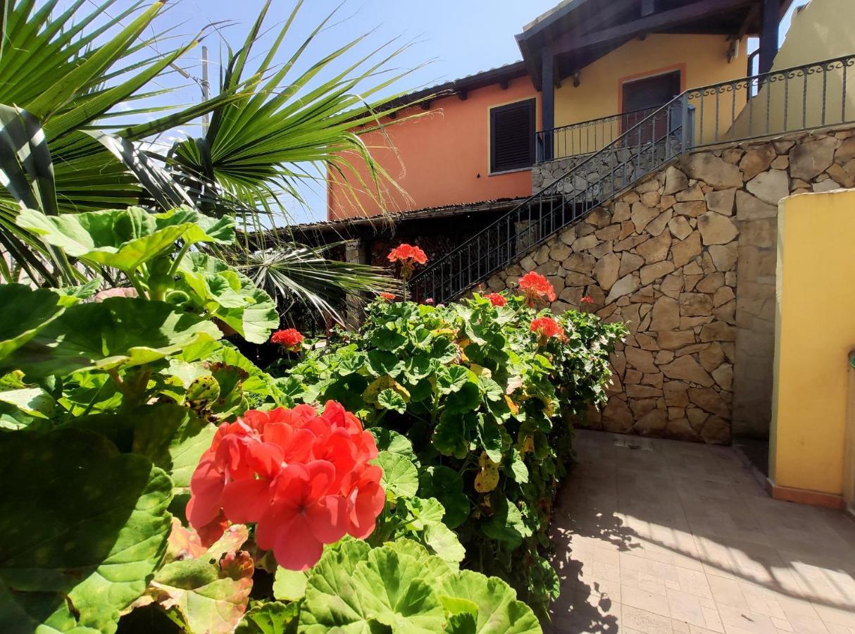 Il Fenicottero 2 Apartment Masainas Bagian luar foto